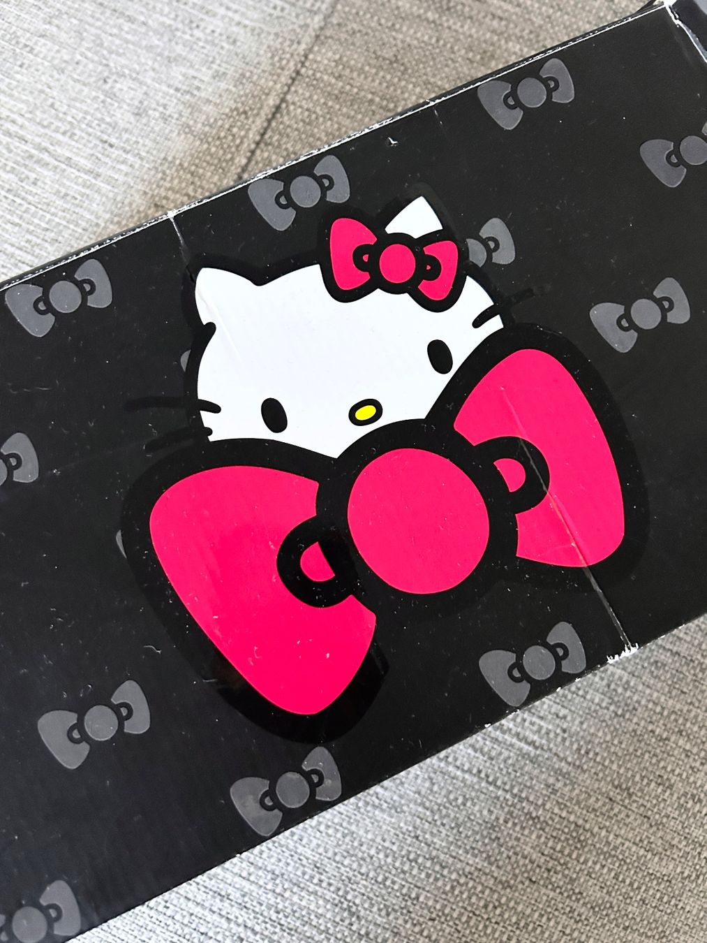Converse Scarpe da uomo: Converse Chuck Taylor Hello Kitty - Gr. 41 – Nuovo (secondo la descrizione) da Illnau venduto da Monkky 6