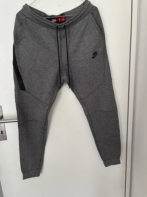 Hosen: Nike trainerhose  – Gebraucht aus Oberdiessbach von shan26 3