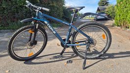 Stoke MTX 6.2 Mountainbike – Blau – Grösse 41 – inkl. Schutz
