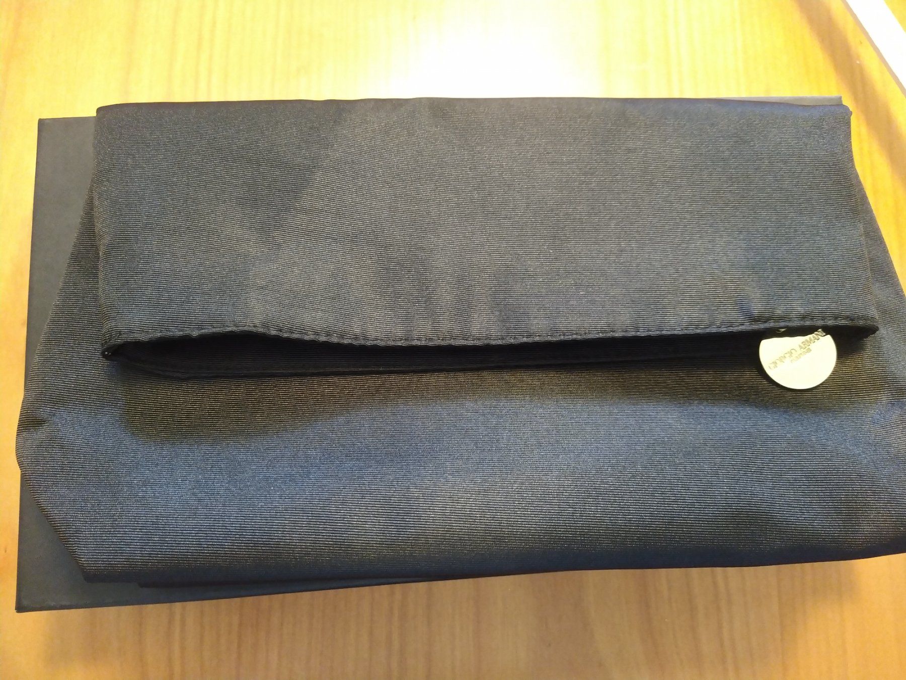 Armani Borse da donna: Clutch / Pochette nera Giorgio Armani – Nuovo e nell'imballaggio originale da Figino venduto da Palotta 1