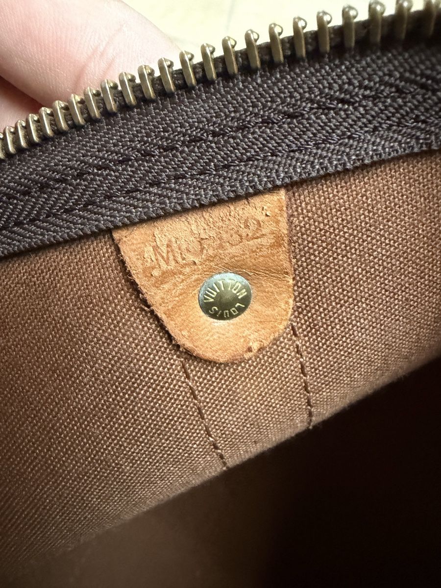 Louis Vuitton Taschen: Louis Vuitton Keepall 55 Monogram Reisetasche – Defekt aus Ettingen von leo_wg75 5