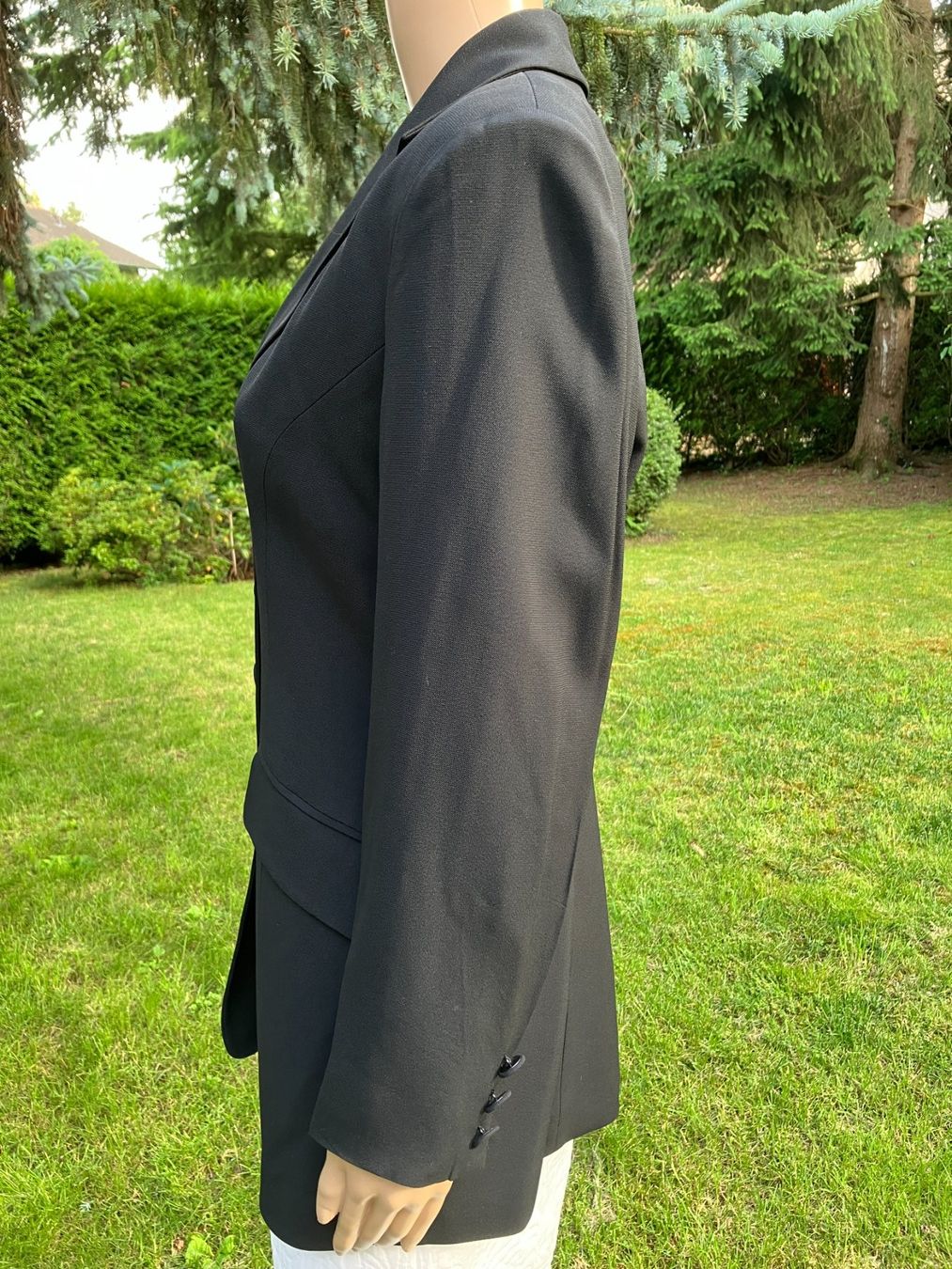 Giacche: Veste Blazer noire élégante, vintage, Taille 40 – Nuovo (secondo la descrizione) da Chêne-Bougeries venduto da Vintage-Era 4