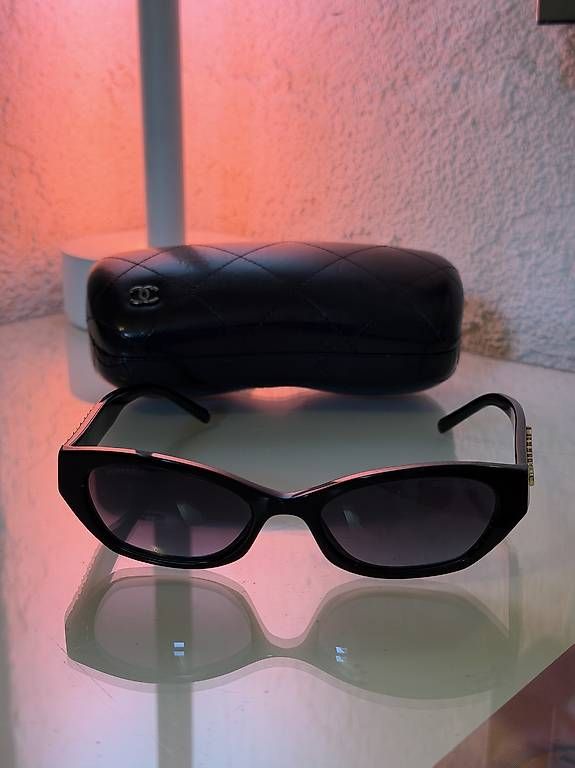 Brillen & Gläser: Chanel Sonnenbrille – Gebraucht aus Erlinsbach SO von VWV1