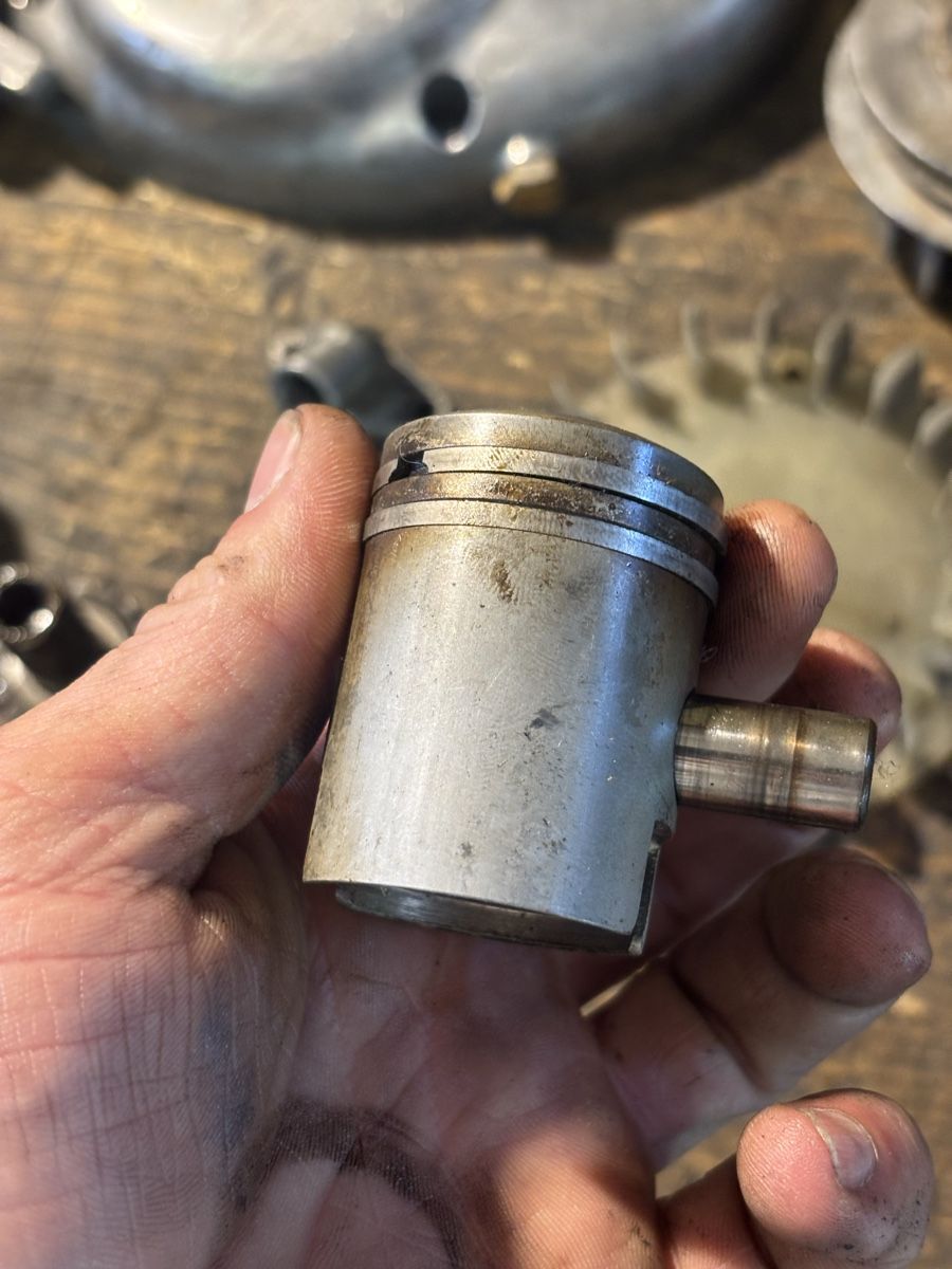 Cilo Cyclomoteurs: Cilo 502 motor Hg – D'occasion à unterägeri par Nelo.92 6