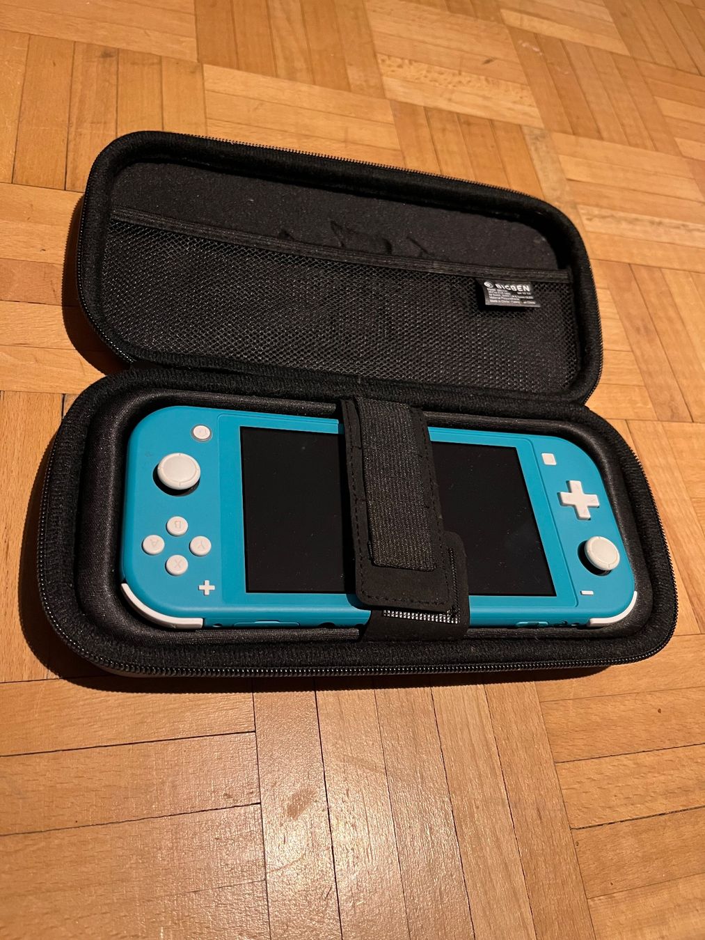Nintendo Consoles: Nintendo Switch Lite – D'occasion à Basel par Ruemli17 1