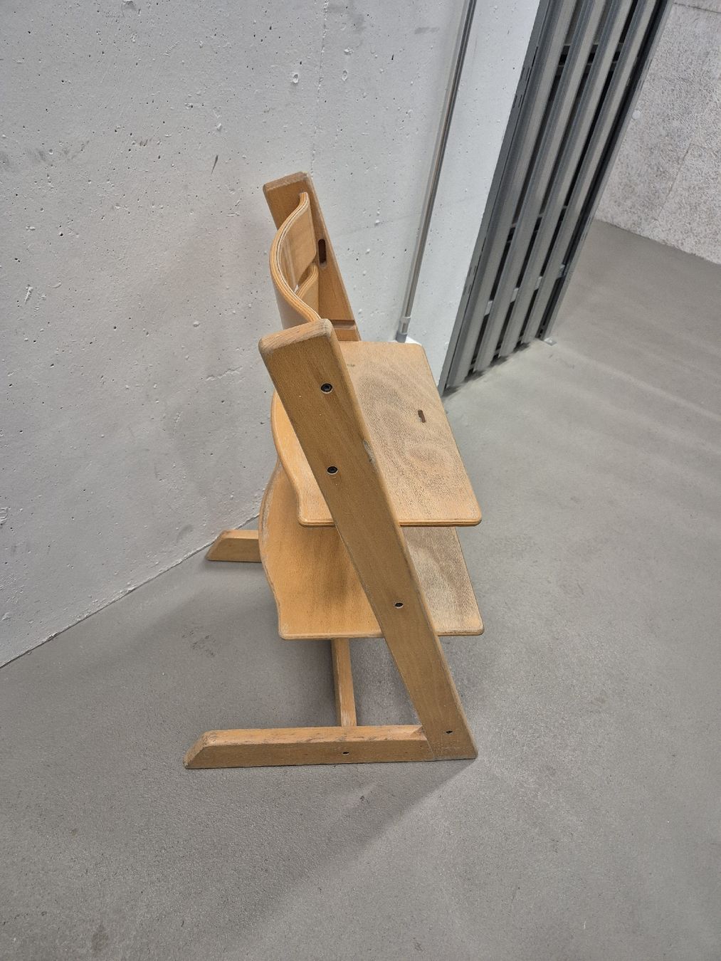 Stokke Seggioloni: Tripp Trapp Holz Kinderstuhl – Usato da Küsnacht ZH venduto da Nitzgi 1