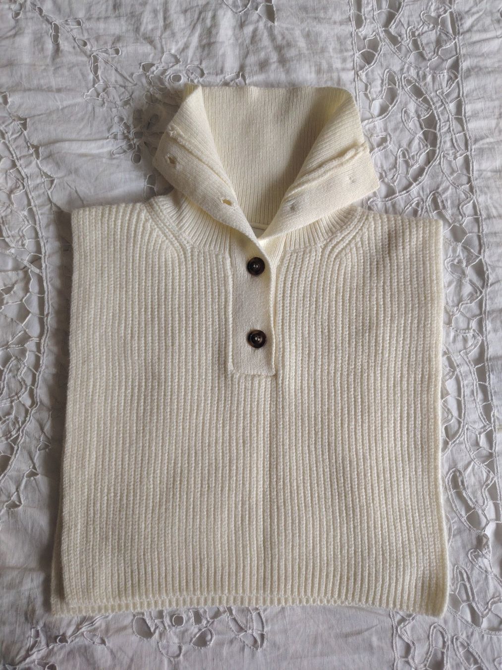 Pullover & Sweatshirts: Col pull over – Gebraucht aus Lausanne von Climank 1