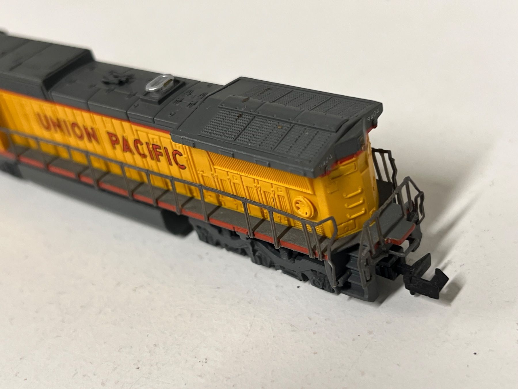 Spectrum Modellini di ferrovie: Spectrum UNION PACIFIC 9404  Spur N Analog – Usato da Geroldswil venduto da TopTrain54 3