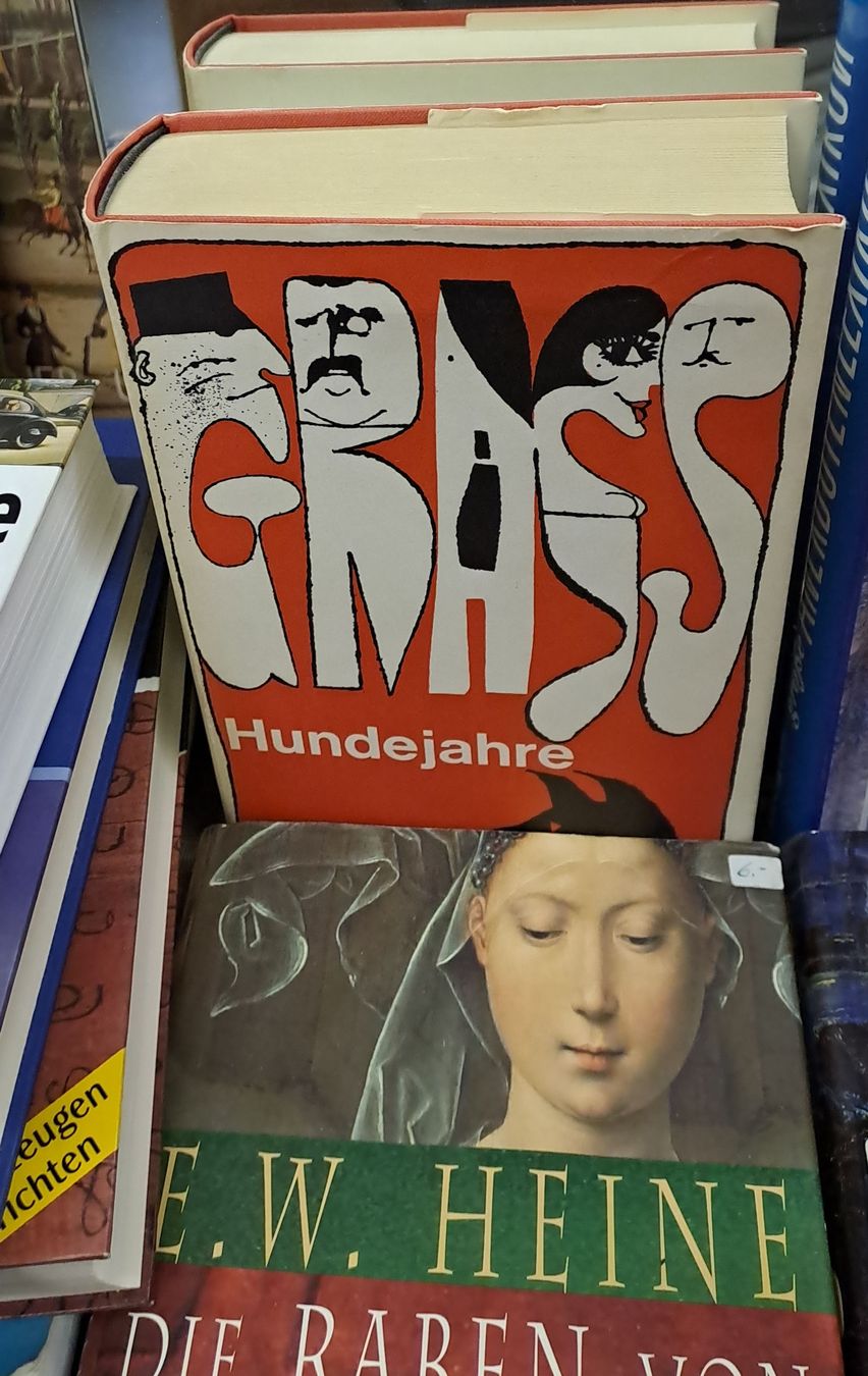 Libri: Grass Hundejahre Buch gebraucht – Usato da Zürich venduto da Schoebi19
