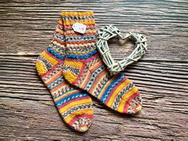 Handgestrickte Socken 🧦🧶Grösse 38/39. DIE Geschenkidee🎁!