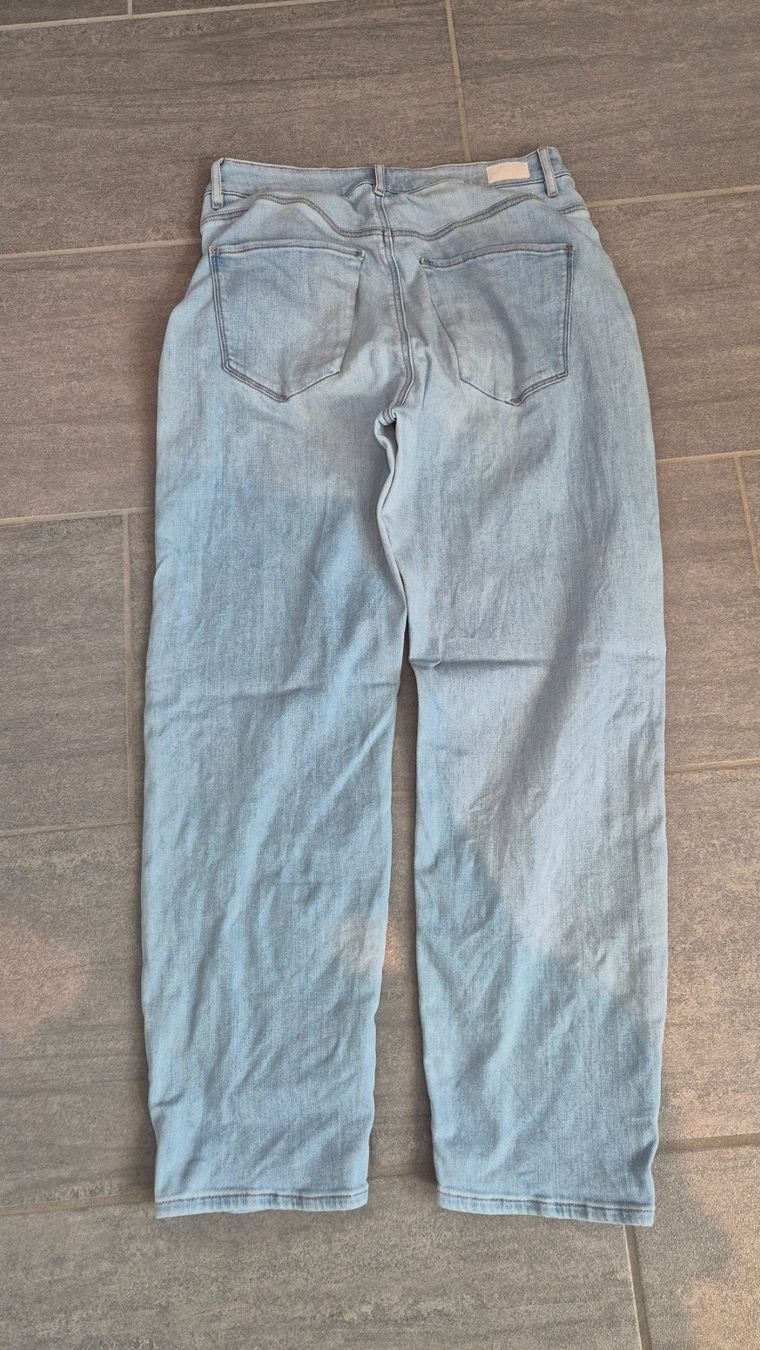 Jeans: Jeans DAWN Stardust O-Shape, Gr. 30/28, hellblau – Usato da Wädenswil venduto da frandzrh 1