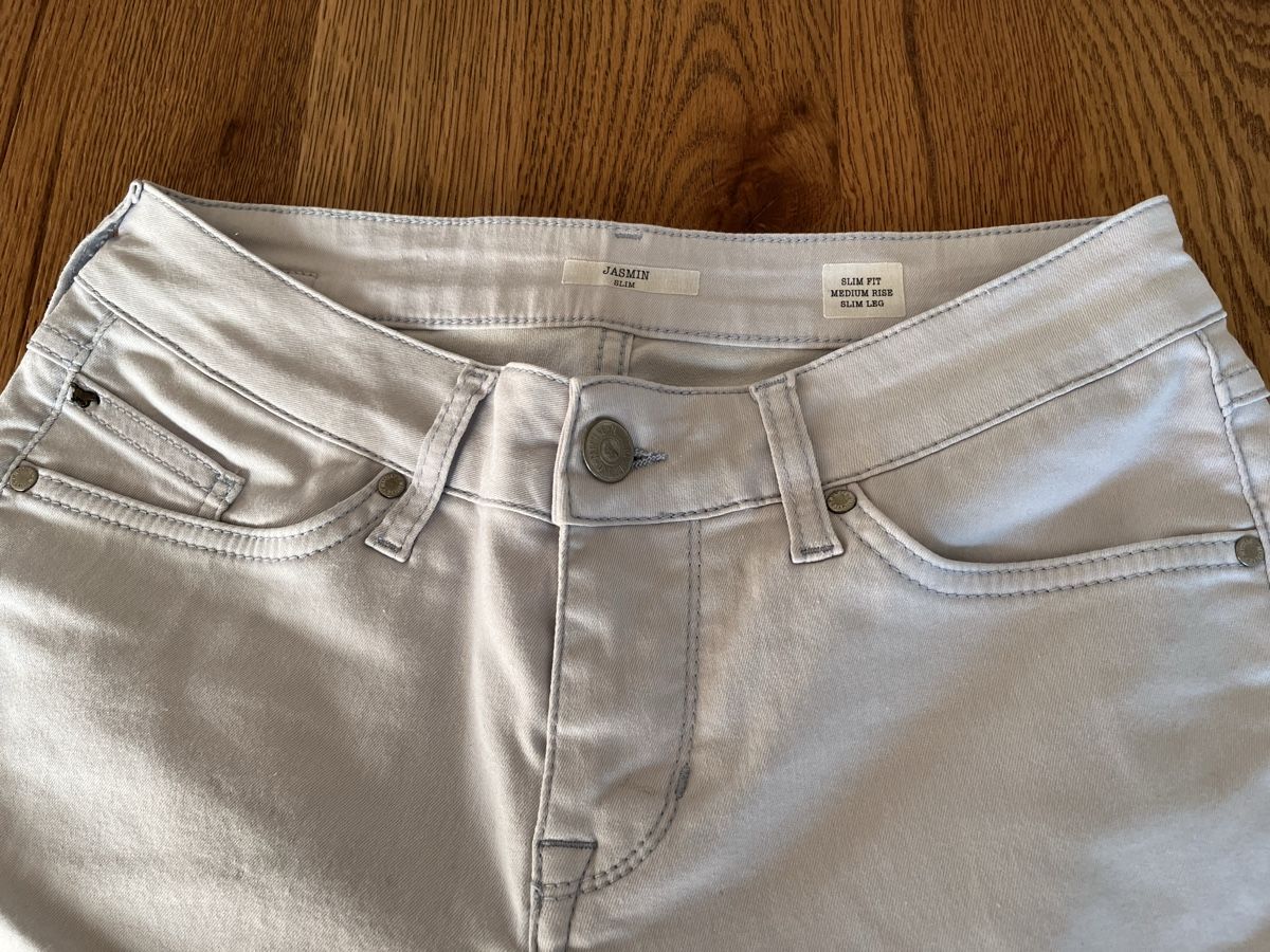 Jeans: Jeans – Neu (gemäss Beschreibung) aus Schliern b. Köniz von medion3098 1