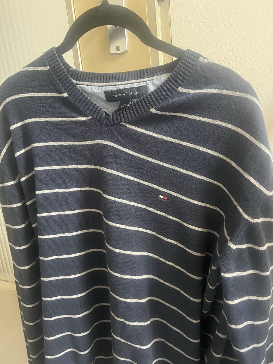 Tommy Hilfiger Maglioni & Felpe: Vintage Tommy Hilfiger Pullover, Gr. L, – Usato da Kirchberg BE venduto da lea_kb6y 1