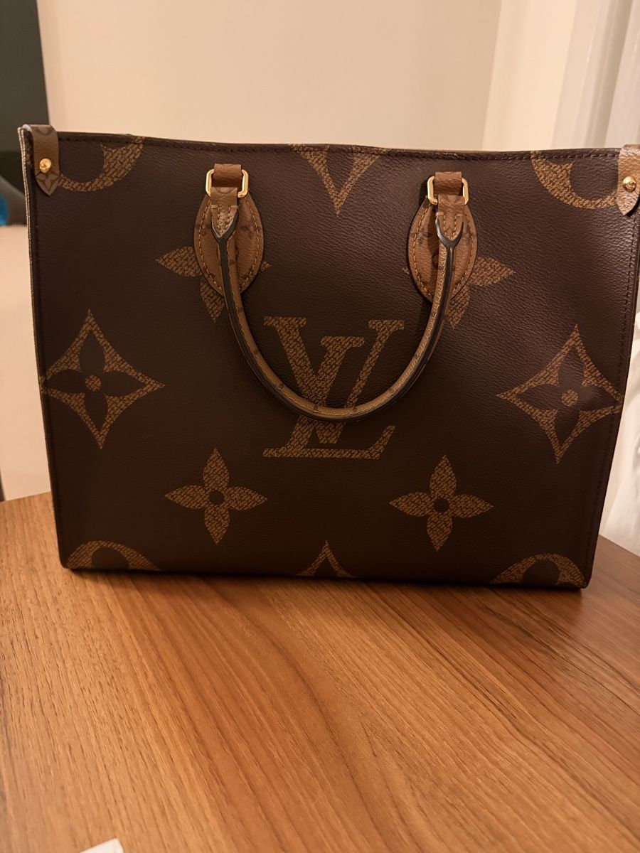 Louis Vuitton Taschen: Louis Vuitton on the go mm – Gebraucht aus Luzern von bambola92 1