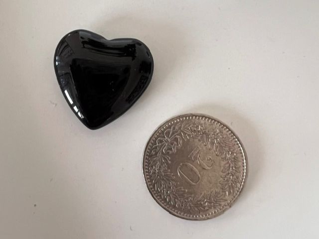 Minerali & Pietre curative: Petit coeur en obsidienne – Nuovo (secondo la descrizione) da Pully venduto da sunaddict