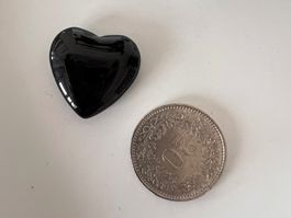 Petit coeur en obsidienne