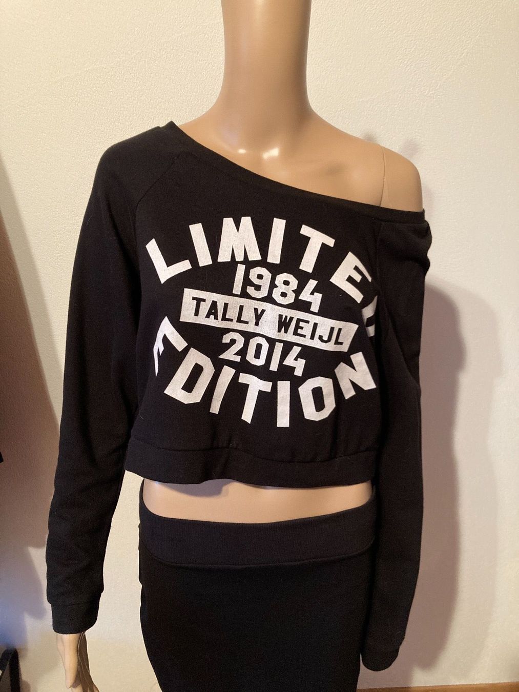 Maglioni & Felpe: Pullover – Usato da Schlattingen venduto da fernfen