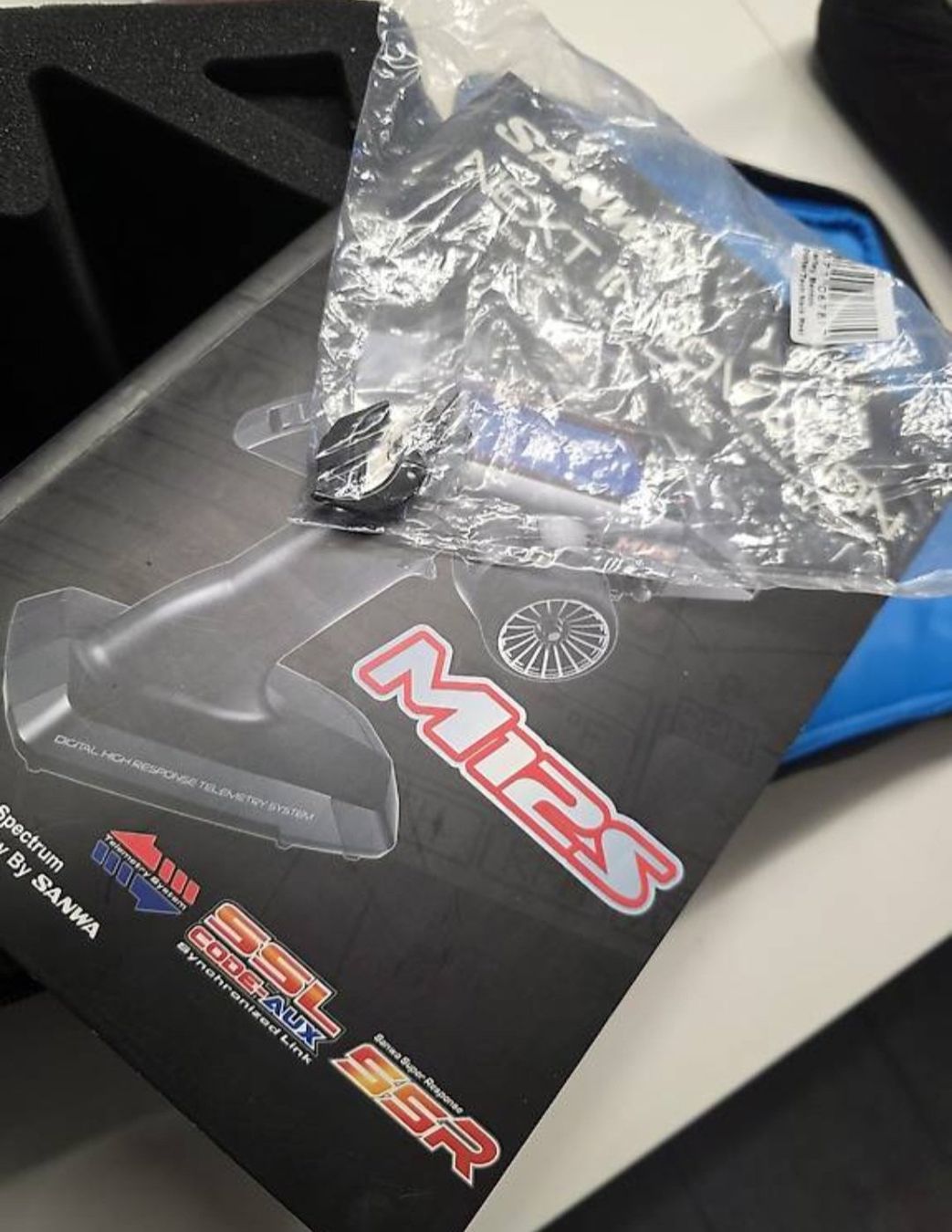 Modellismo RC: Télécommande Sanwa M12S – Usato da Chavornay venduto da BuchsT 3