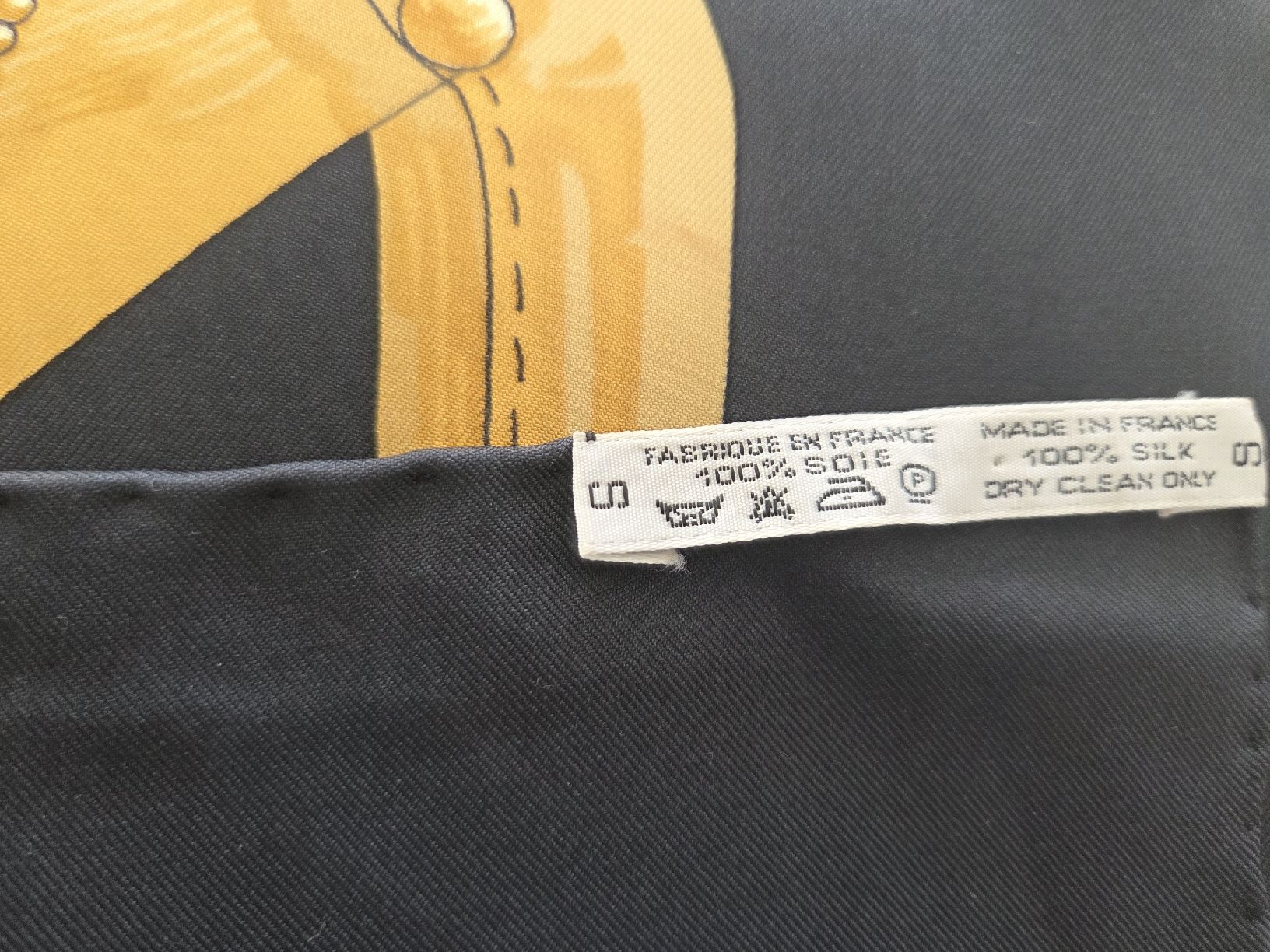 Hermès Foulard & Sciarpe: Hermes Scarf Aux Champs – Usato da Basel venduto da and_ym2d 5