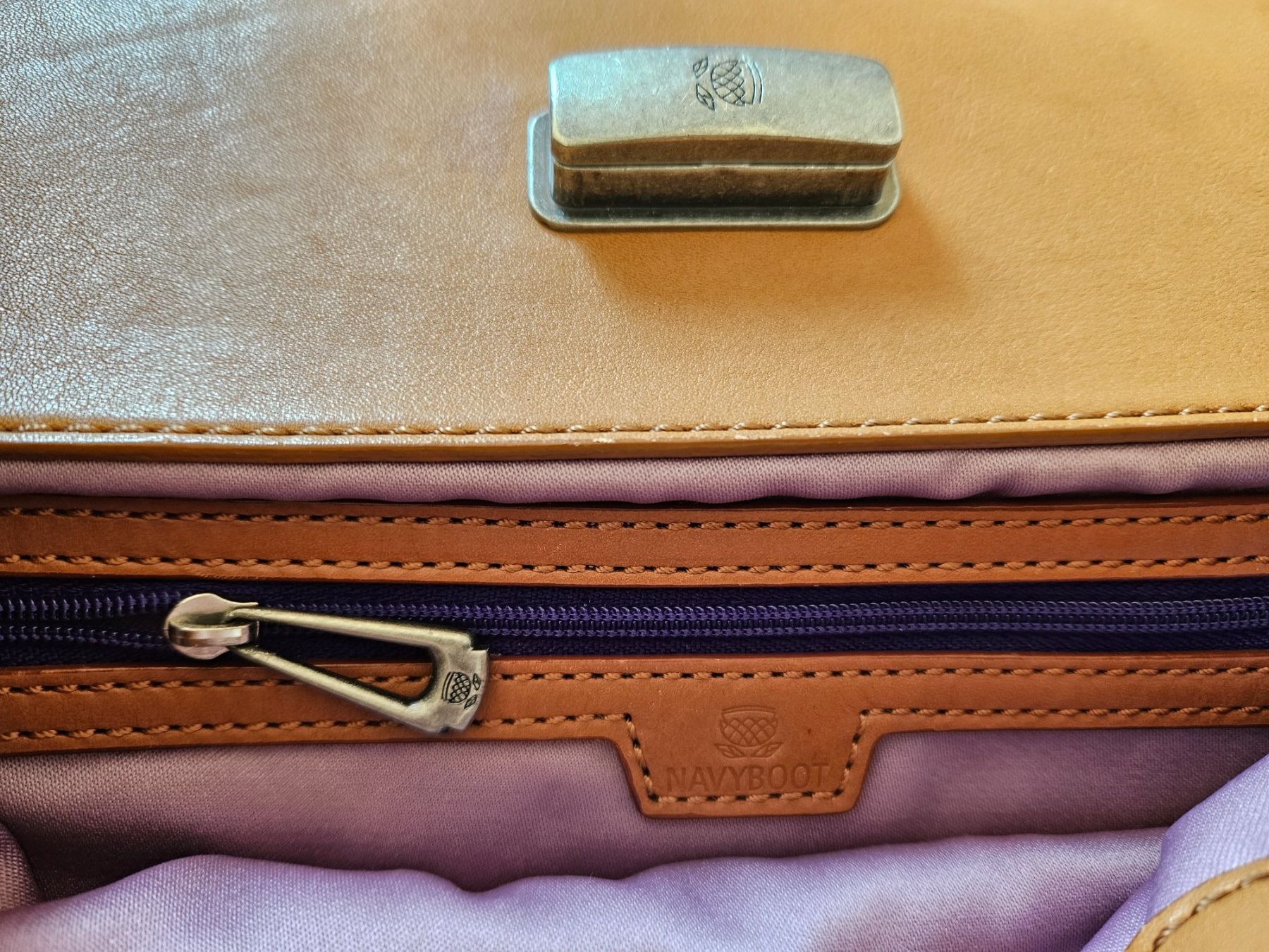 Navyboot Taschen für Damen: grosse braune Vintage Ledertasche von Navyboot – Gebraucht aus Bern von j-o 4