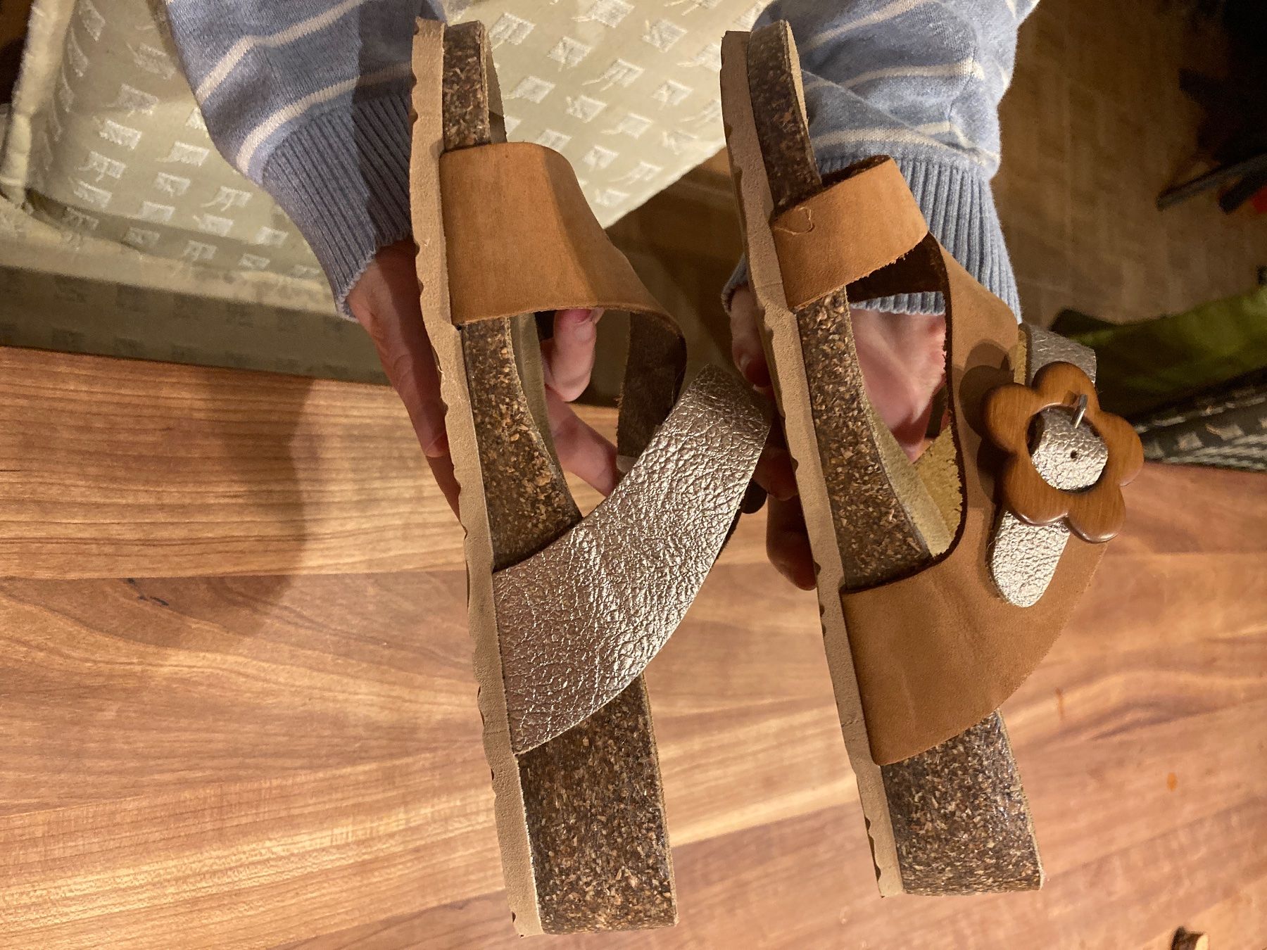 Scarpe da donna: Sandalen Gr. 36 – Usato da Rodersdorf venduto da silberzibeli01 1
