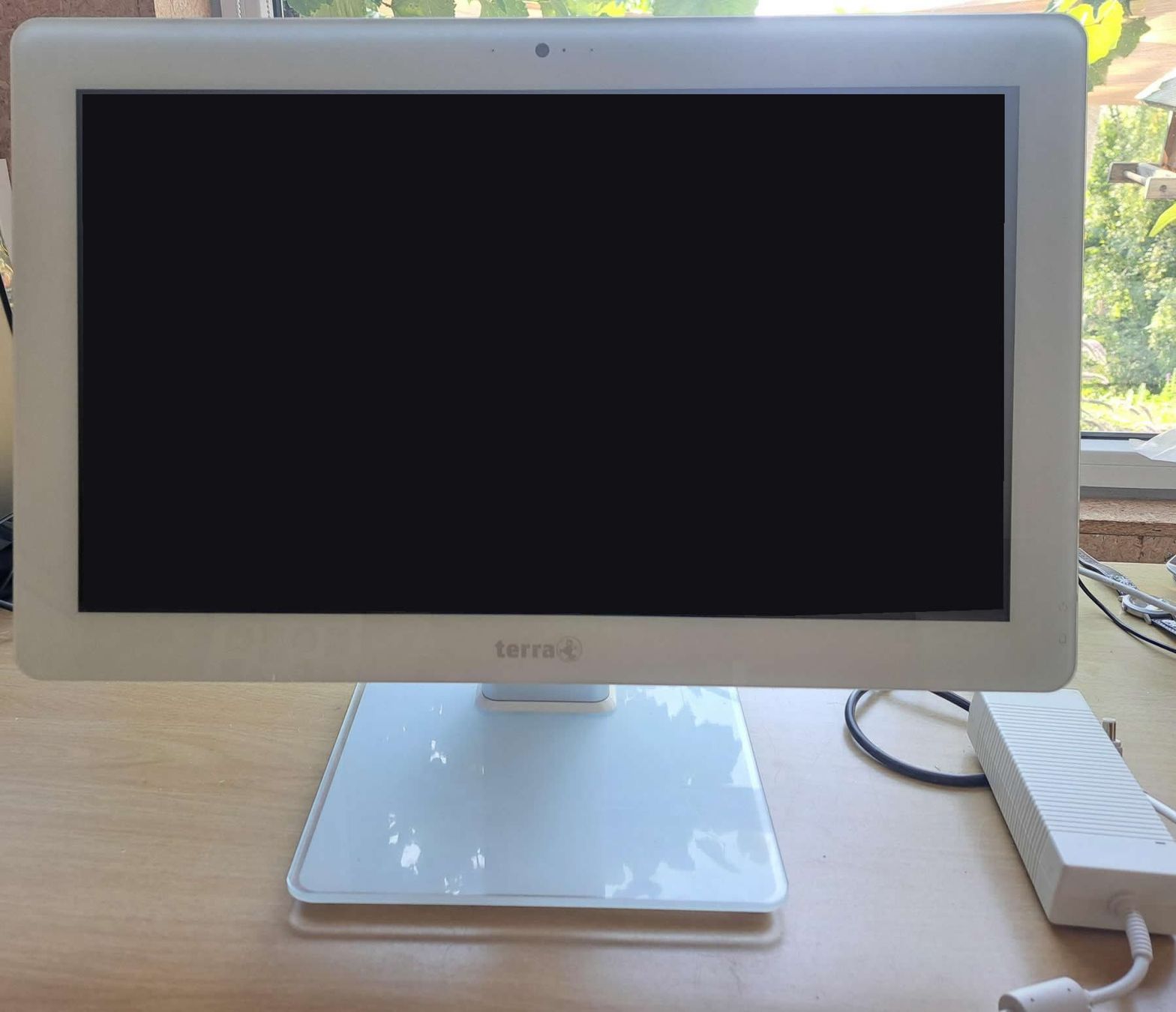 PC: TERRA All-in-One-PC 2211wh – Usato da Attiswil venduto da ewy_g8th