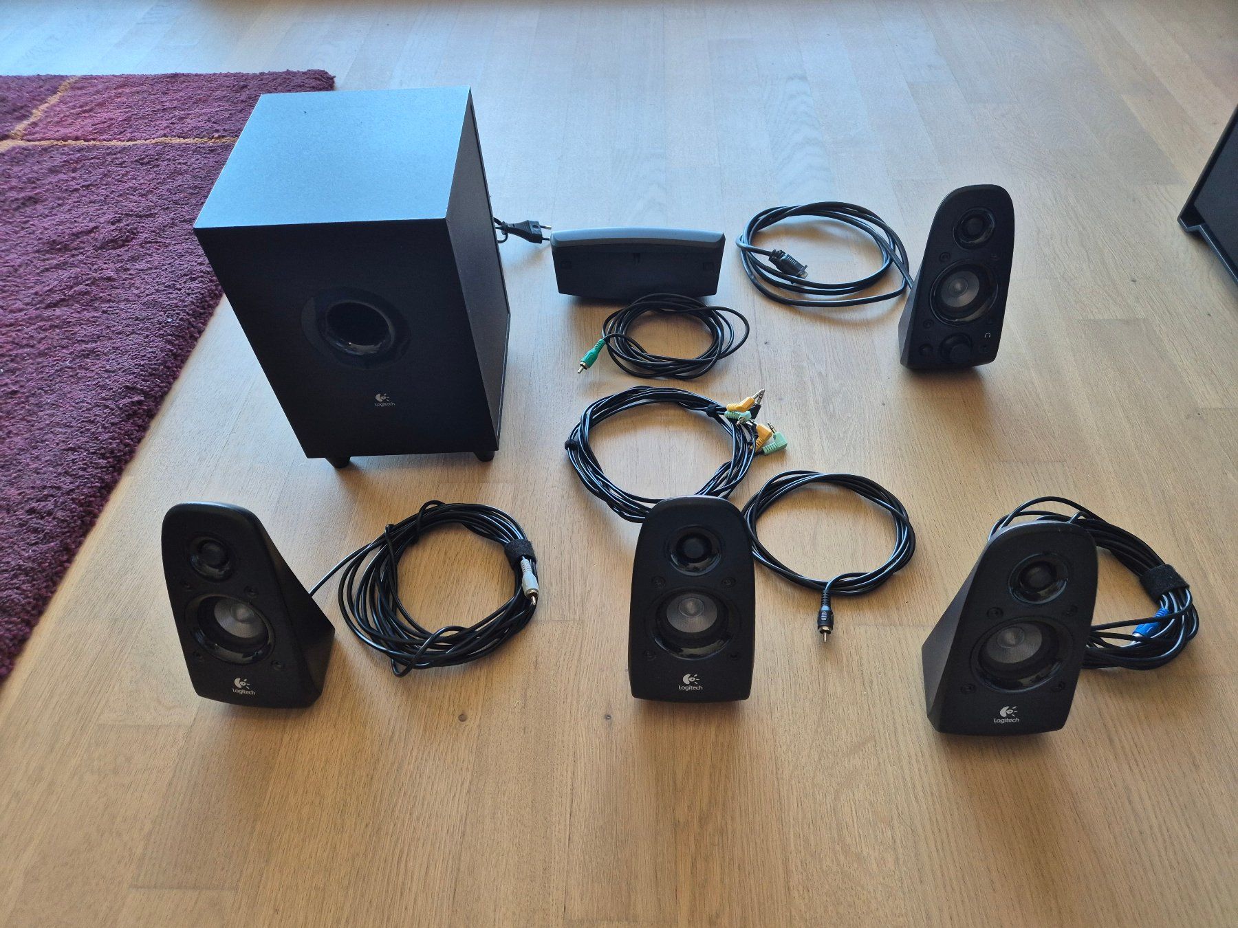 Logitech Home cinéma: Logitech Z506 - Surround Sound Speakers – D'occasion à Gland par Deltawings