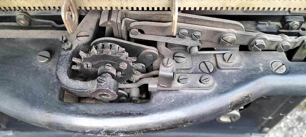 Macchine da scrivere: Schreibmaschine Remington Model 12 – Usato da Steinach venduto da Tsgweh 7