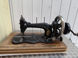 Alte Tisch Nähmaschine von Werthheim