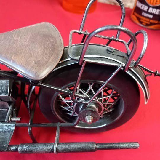 Tutte le decorazioni: Deko-Motorrad Metal – Usato da Hochwald venduto da motowear-secondhand 5
