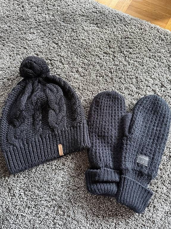 Altro abbigliamento per bambino: Wintermütze und Handschuhe – Usato da Oberglatt ZH venduto da sam_vs55 1