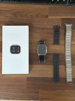 Apple Watch Ultra 2 mit 3 Bändern 