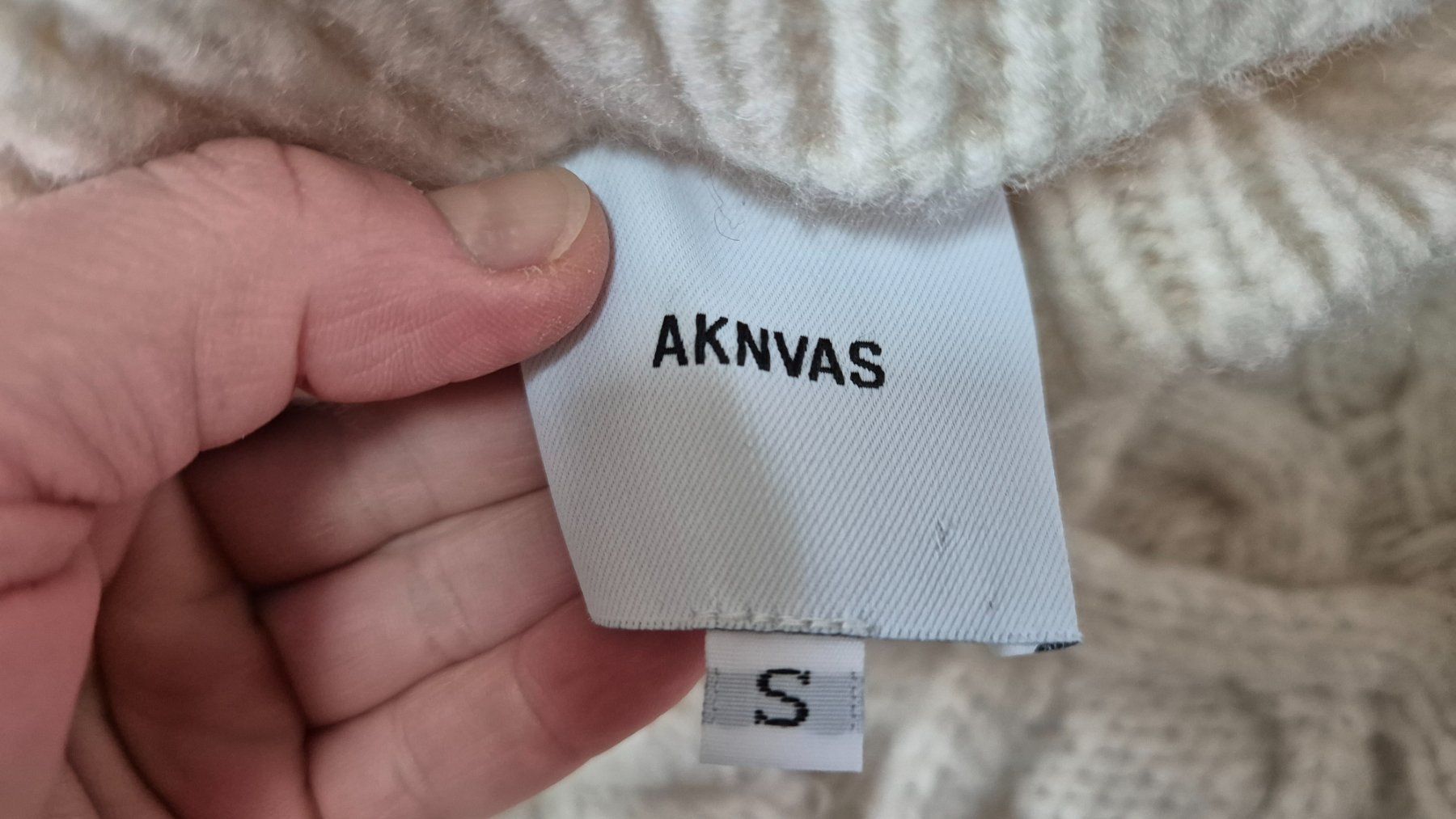 Pulls & Sweat-shirts: AKNVAS offwhite wool sweater size S – D'occasion à Zürich par monadiederich 2