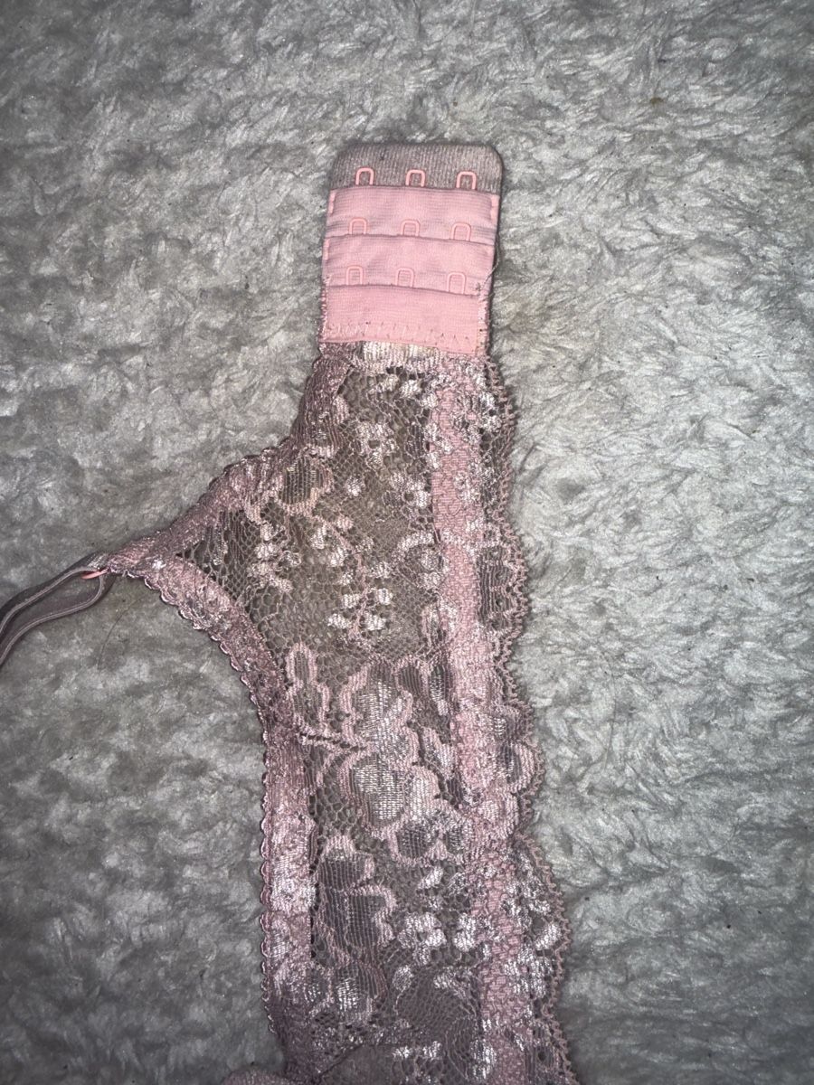Altra biancheria intima: Rosa Spitze BH, Grösse 75B - Wunderschön & bequem! – Usato da Liestal venduto da isa_8y72 4