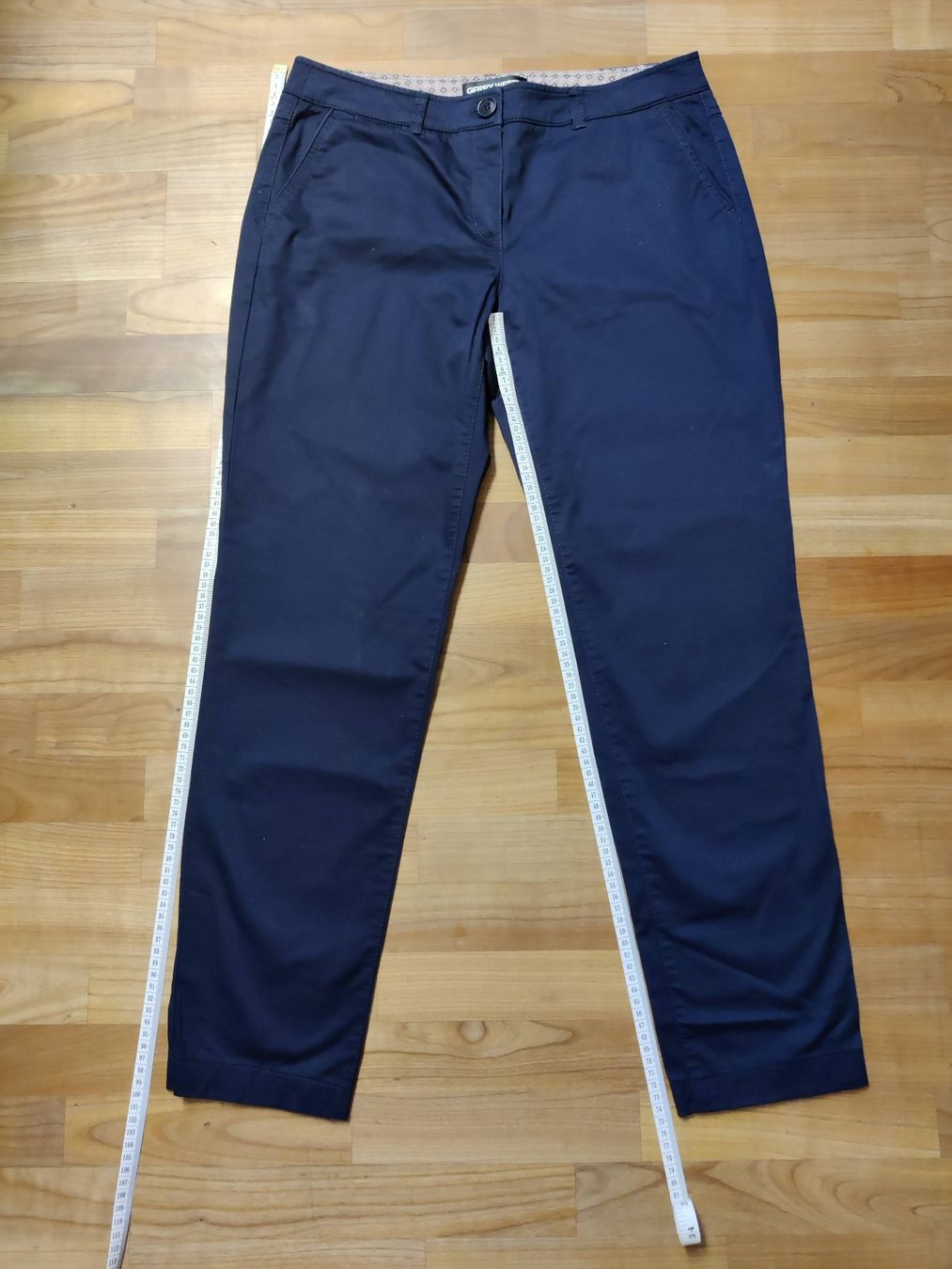 Gerry Weber Pantaloni: Dunkelblaue Stoffhose Gerry Weber, Gr. 40 – Usato da Birmensdorf ZH venduto da Nebuliane 1