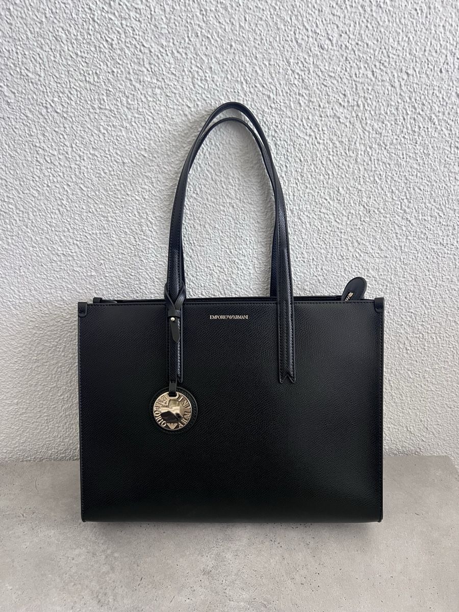 Borse da donna: Emporio Armani Tasche neu – Nuovo (secondo la descrizione) da Solothurn venduto da sl_27