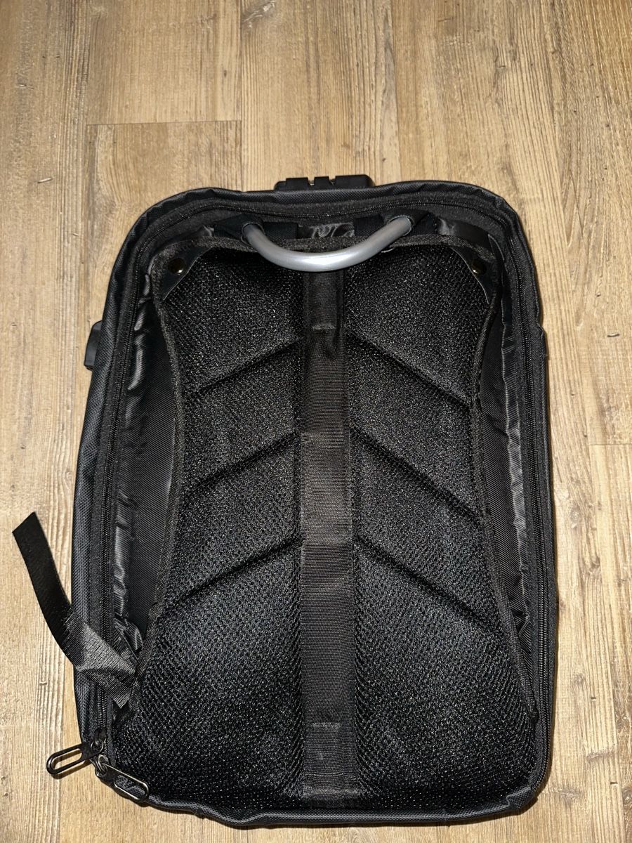 Zaini: Laptop-Rucksack – Nuovo (secondo la descrizione) da Bassersdorf venduto da cel_2n7l 1