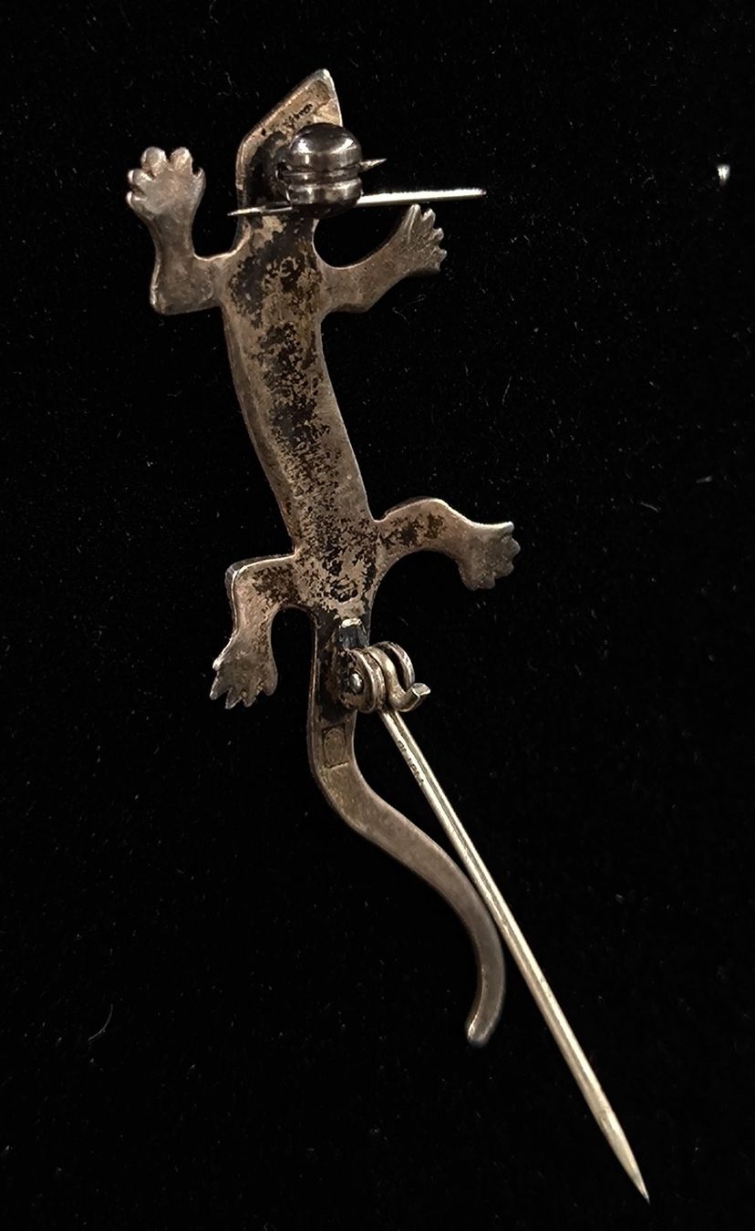 Broschen & Nadeln: Brosche Salamander, 800er Silber – Gebraucht aus Rorschacherberg von snOOpydOg11 1