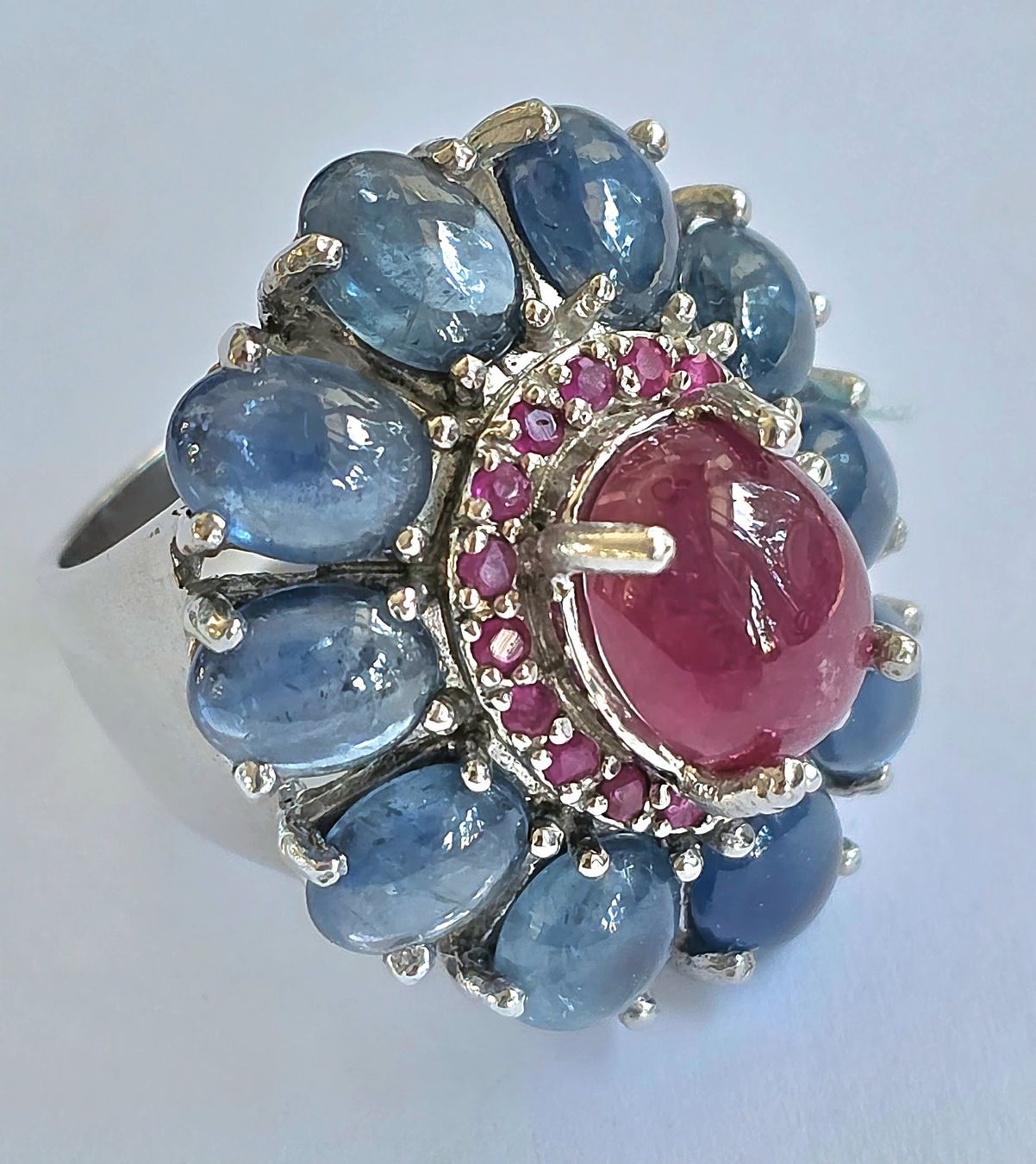 Anelli: Ring mit Rubin und Saphiren Silber Grösse 58 – Nuovo (secondo la descrizione) da Zürich venduto da benedikt12 5