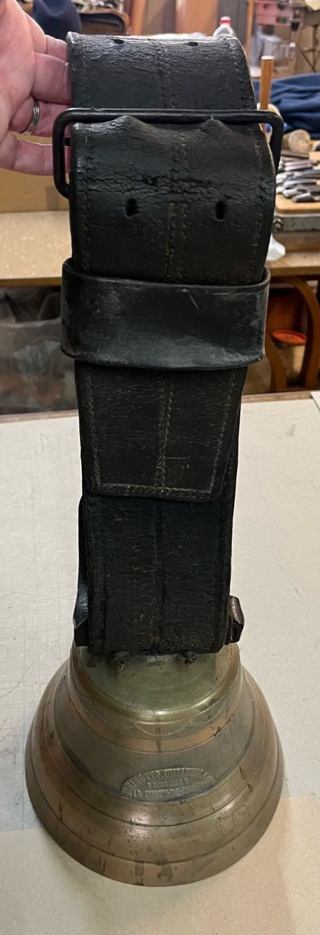 Glocken & Treicheln: Glocke – Gebraucht aus Langenthal von corner6