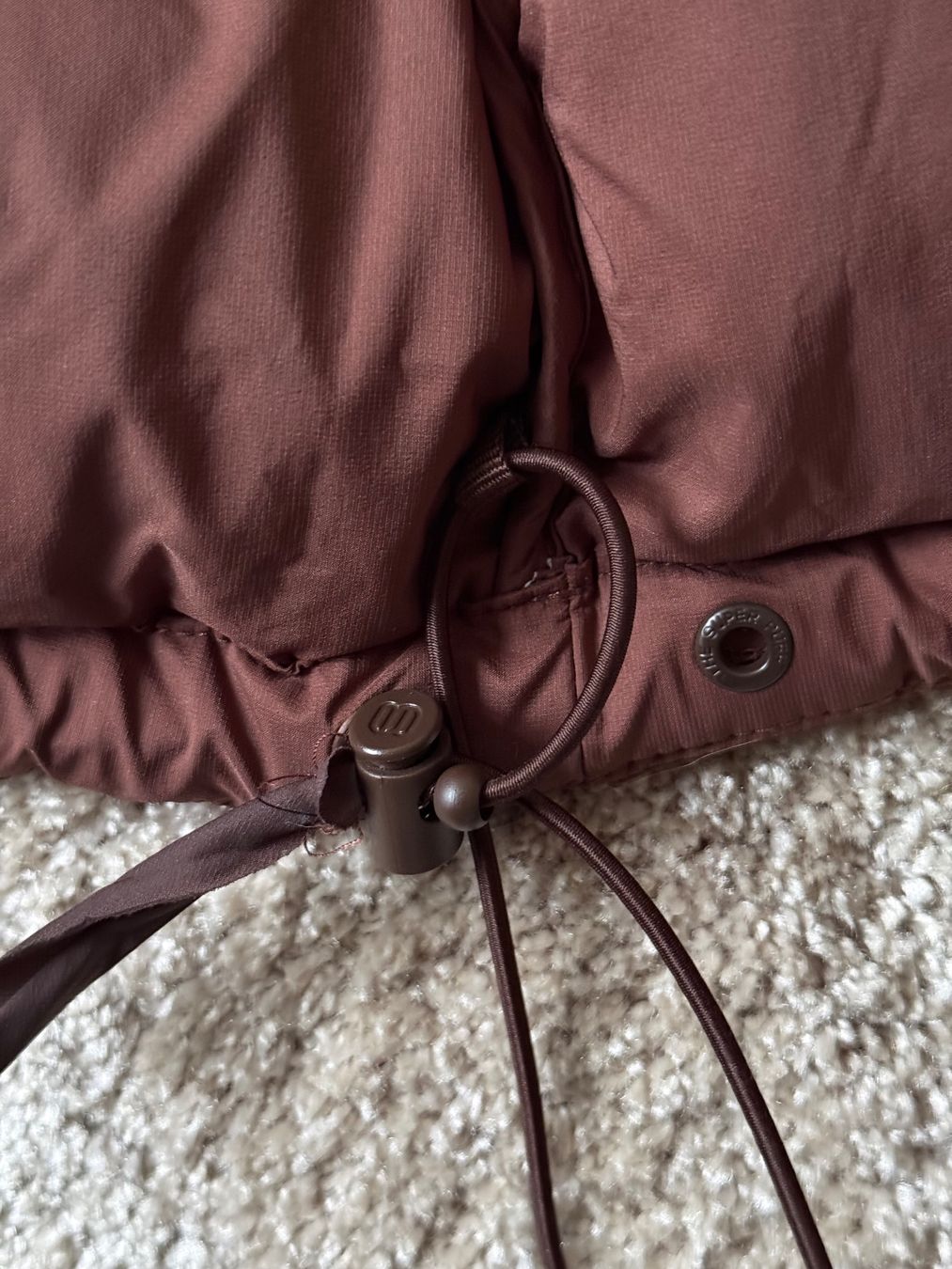 Aritzia Jacken: Aritzia Puffer Jacket – Gebraucht aus Zürich von Larazade 5