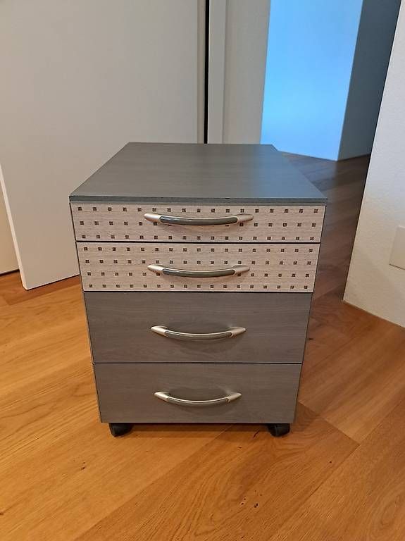 Korpus: Büro Korpus – Gebraucht aus Küssnacht am Rigi von cathib79