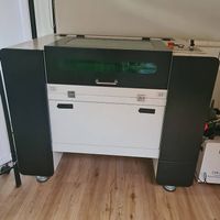 Neuwertiger Laser 90W (Schweiz)