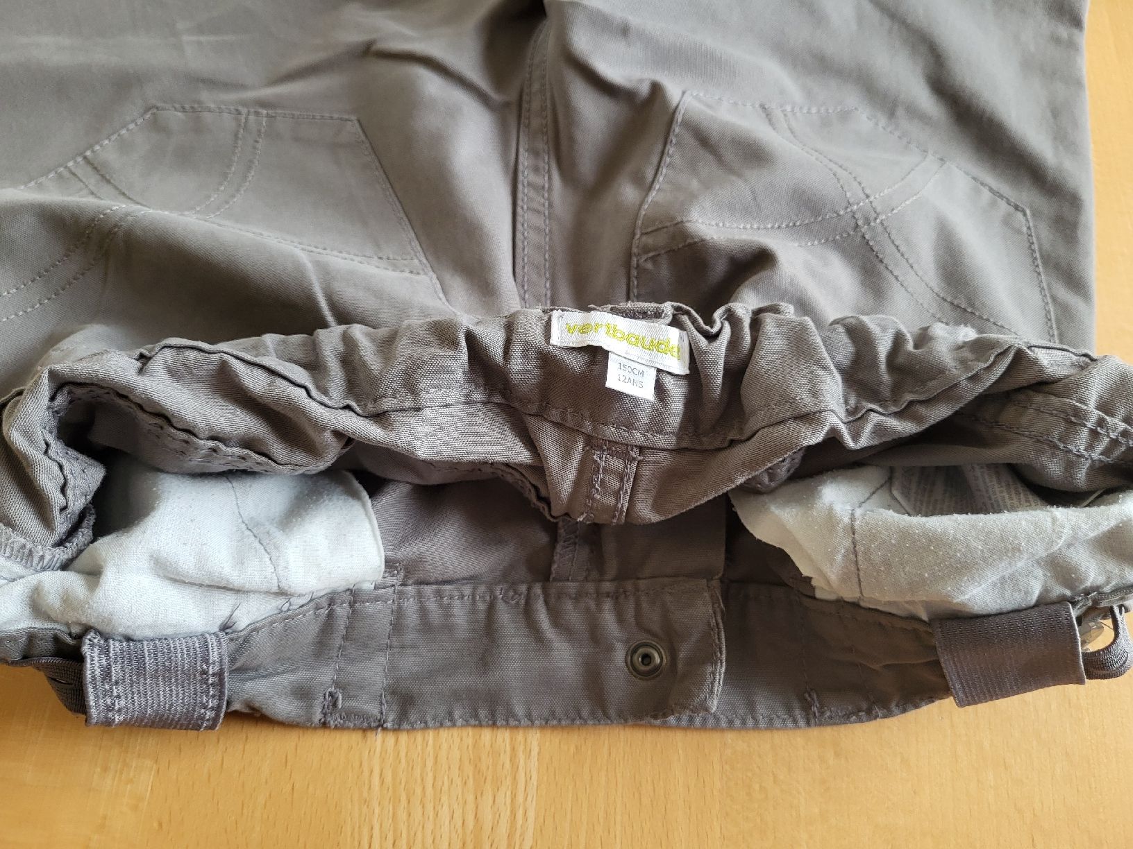 Vertbaudet Hosen: Tolle Vertbaudet 3/4 Hose Gr. 152 – Gebraucht aus Dürrenäsch von DanaW01 8