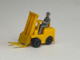 RI- Wiking Still Gabelstapler gelb