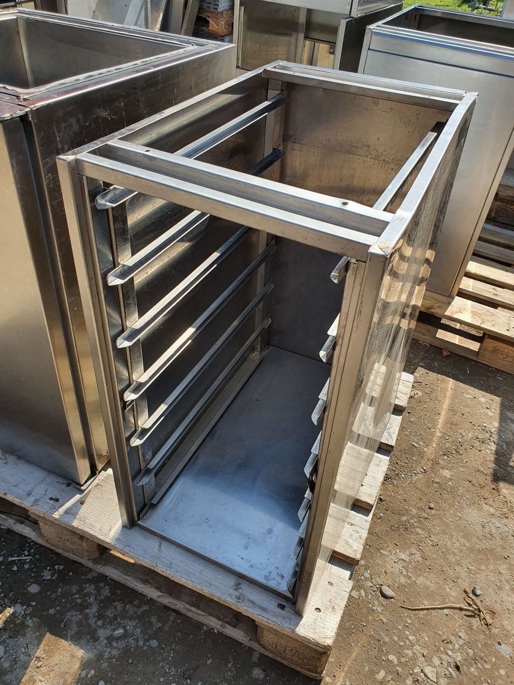 Cucine complete: Küchenelement #258 – Usato da Wuppenau venduto da Gastro-Wuppenau 1