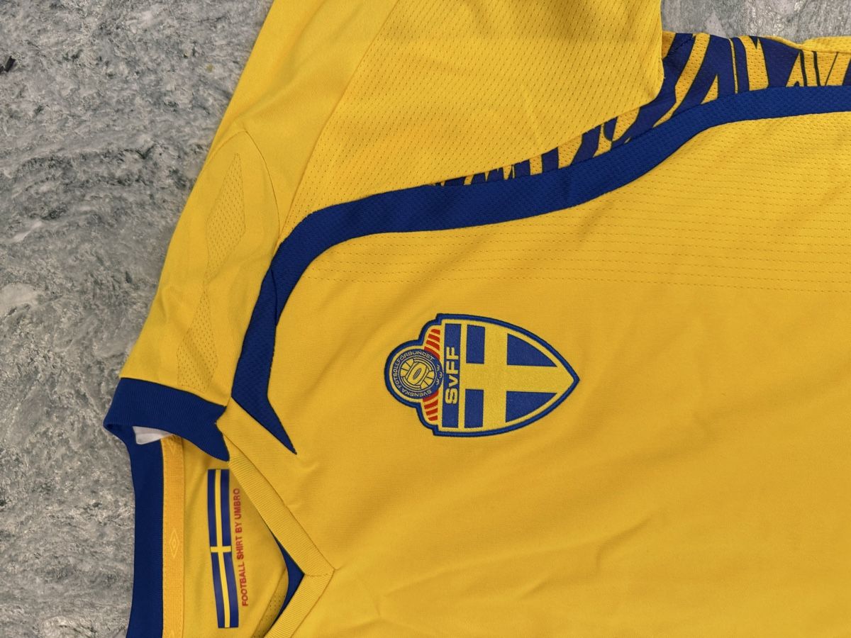 Umbro Canottiere & Pantaloni: Schweden Trikot – Usato da Maisprach venduto da Steini015 1
