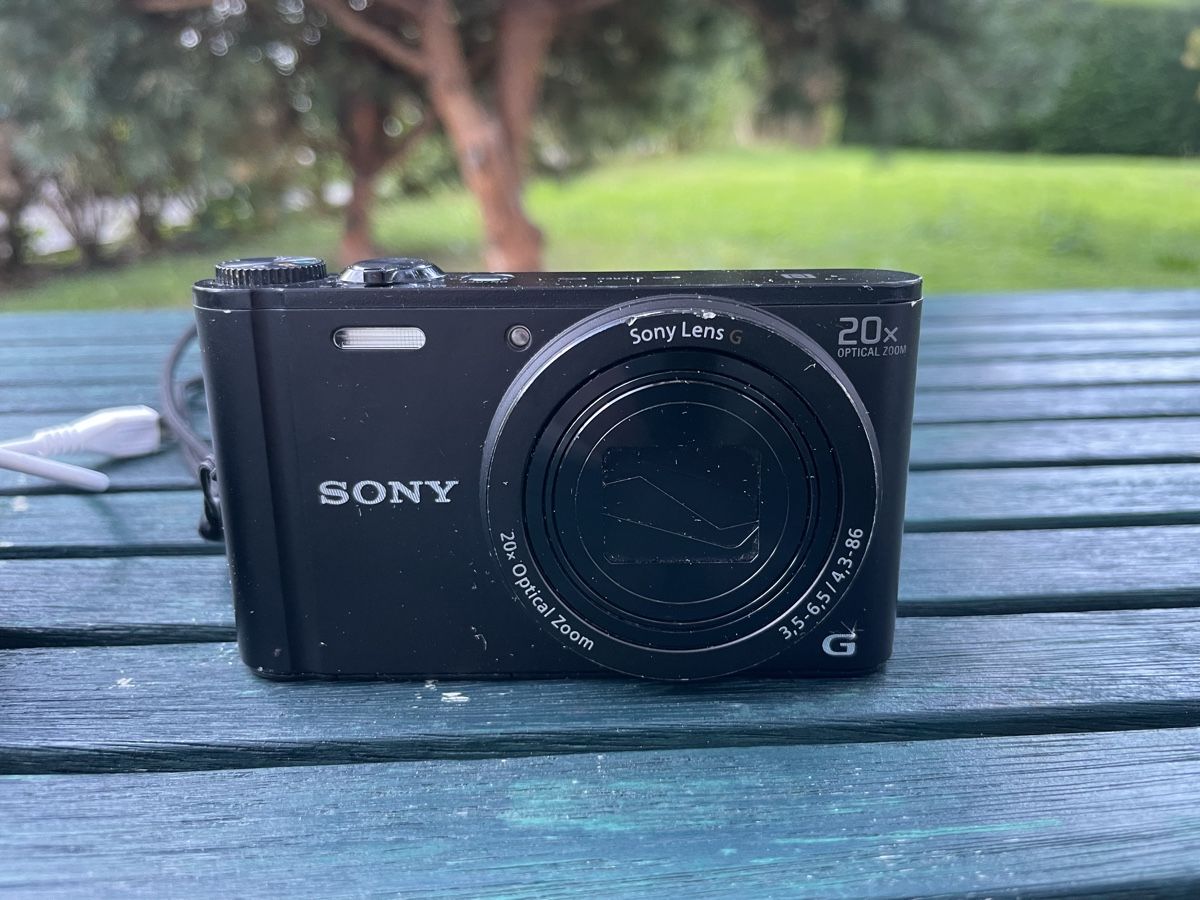 Sony Fotocamera: Sony DCS - WX350 Digital Kamera – Usato da Zürich venduto da semi16