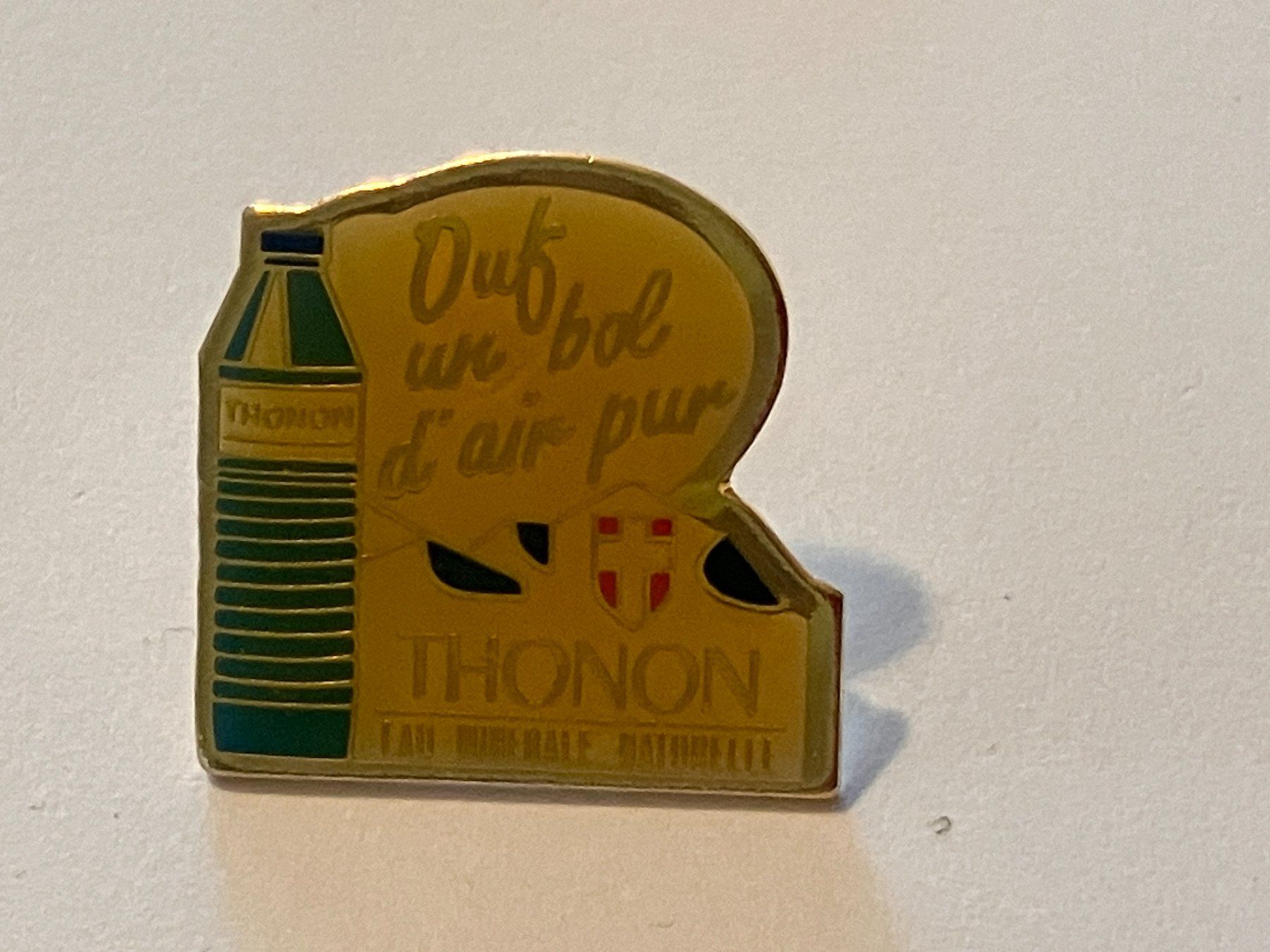 Placchette & Badge: 1 Pin Thonon  – Usato da Basel venduto da djwwpp