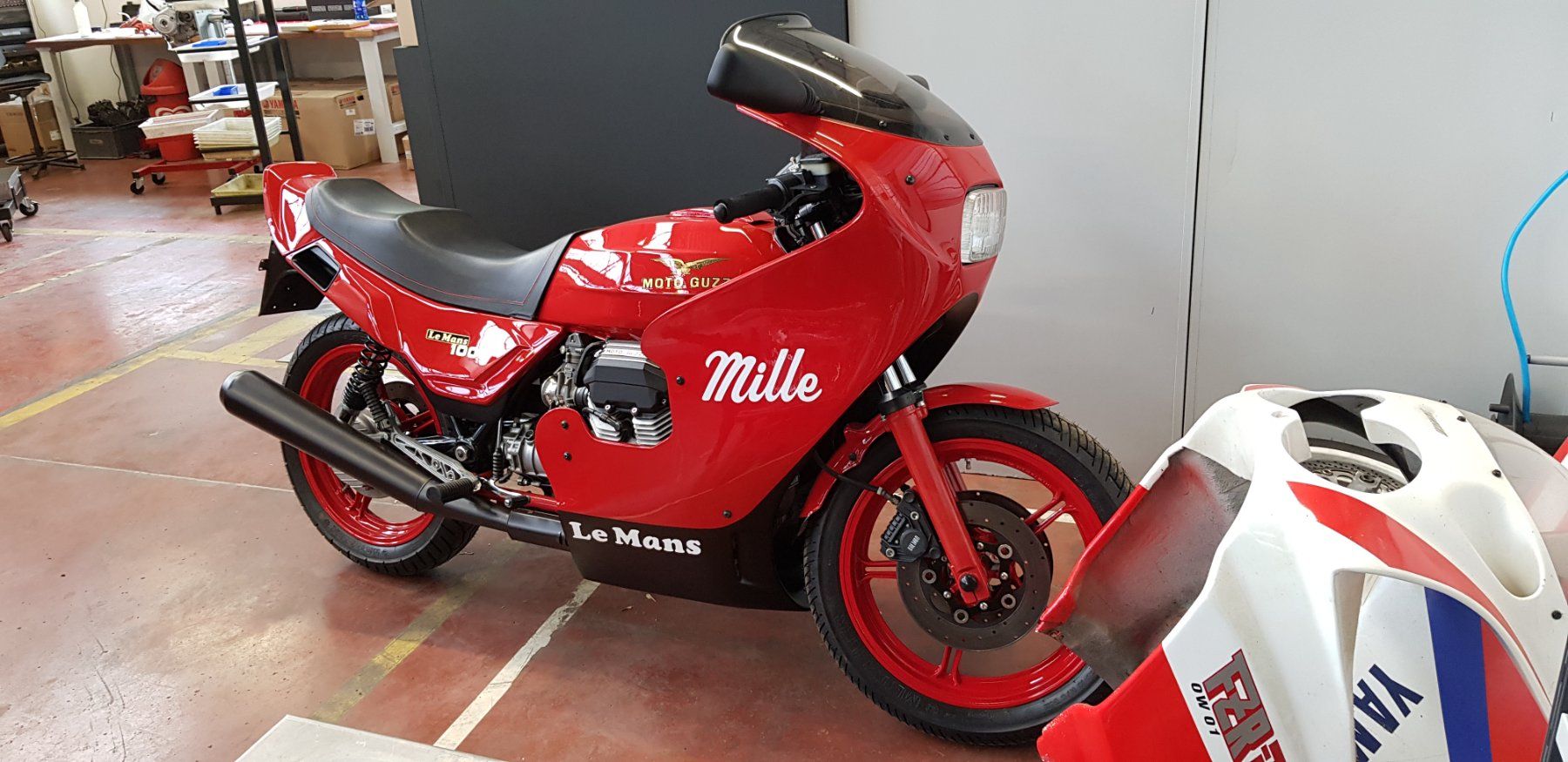 Moto Guzzi Strada: Moto Guzzi Le Mans 4 1000, 1987, restaurée – Usato da Choëx venduto da aru_vs6m 4